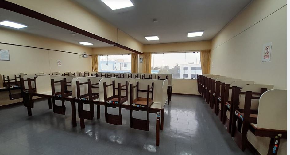 Biblioteca 4
